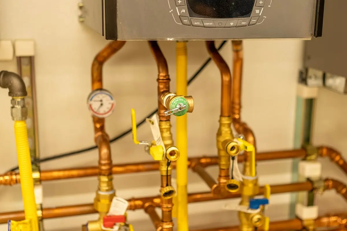 Licensed technician providing Sewer Cleanout for a homeowner in New Scotland